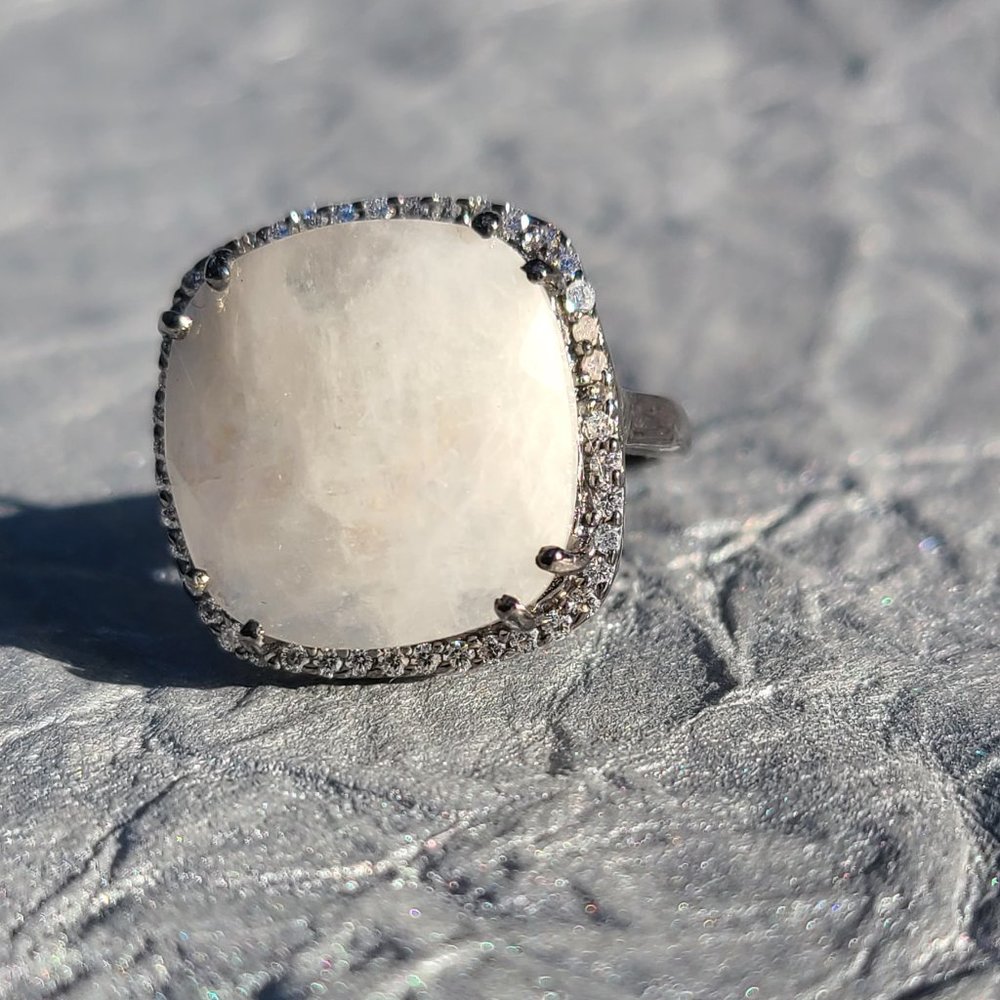 Moonstone Ring Size 8-Sterling Silver Oxidized -Birthday stone-Gift - Picture 2 of 14